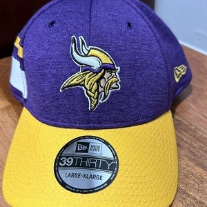 Minnesota Vikings New Era Cap. New with tags. Size L/XL